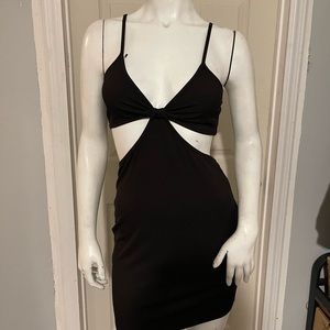 Just You & I 🤍 cut out dress - shein, size 6